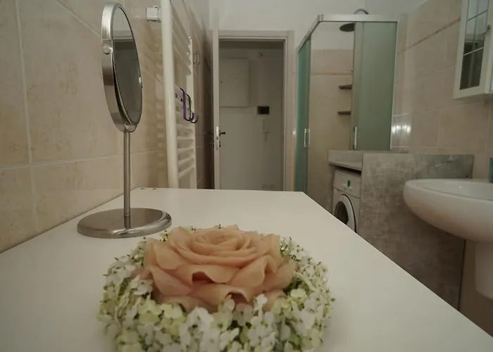 Il Faro Del Golfo - Mytouristhome 公寓 斯培西亚